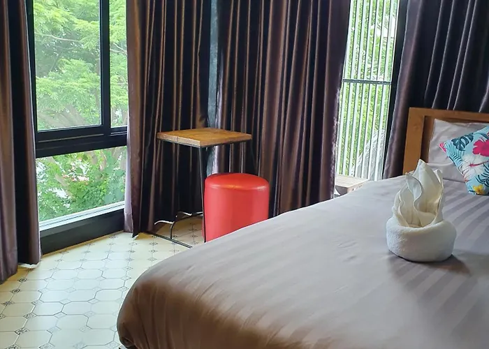 Baan Wualamphong บ้านวัวลำพอง