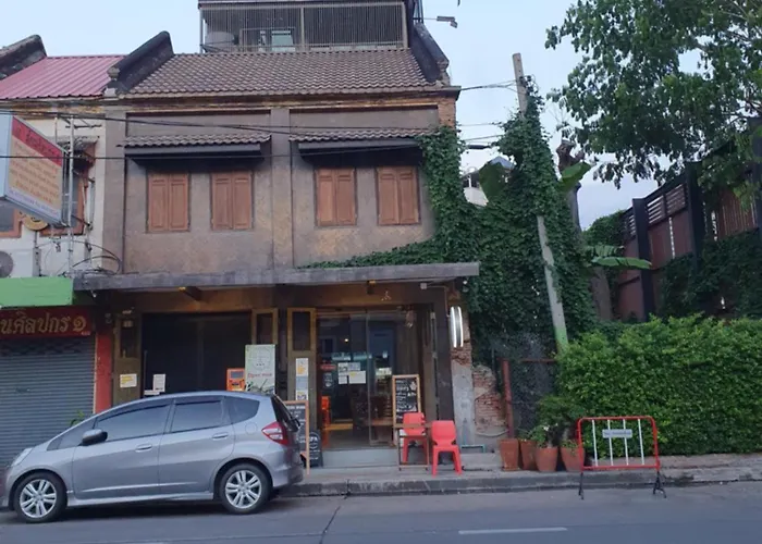 Baan Wualamphong บ้านวัวลำพอง 3* Bangkok